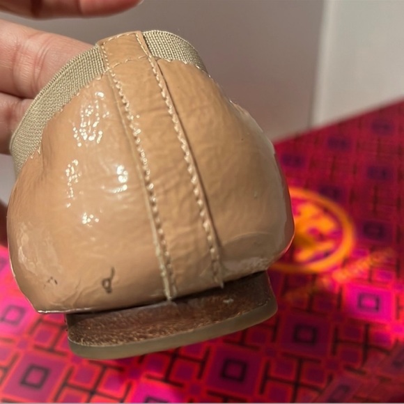 Tory Burch Neutral Flats - Picture 11 of 12